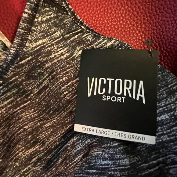 Victoria's Secret Racerback Sport Bra The Player NWT XL - Picture 3 of 3